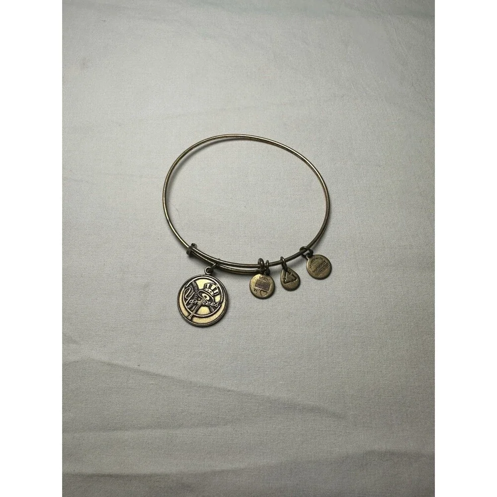 Alex and Ani Yankees Hat Logo in  Russan Gold  Expandable Wire Bangle -Bracelet